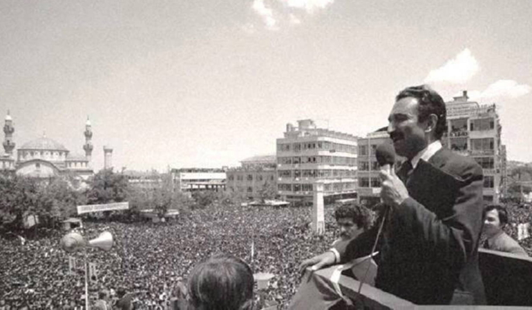 Bülent Ecevit’i Anmak İçin Özel Sergi ve Söyleşi