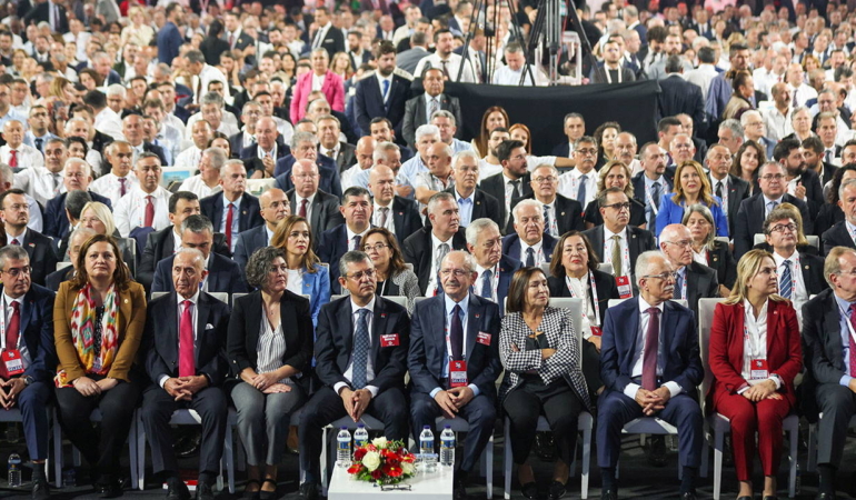 CHP Kurultayı’nda Görev Tartışması AYM’ye Taşındı