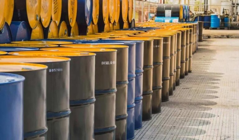 Petrol Sondaj Kuleleri Sayısı Azaldı, Fiyatlar Yükseldi! Petrol Sondaj Kuleleri Sayısı Azaldı, Fiyatlar Yükseldi!