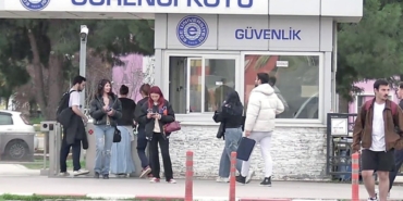 Depremzede Öğrencilerin Vize Skandalı!