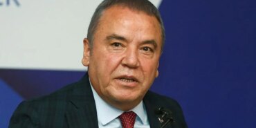 Başkan Böcek Cezaevinde Sağlık Krizi Geçirdi