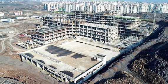 Diyarbakır Hastanesi İnşaatında Gecikme Büyüyor!
