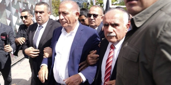 CHP’de Geçici Kurul Devam Kararı Alındı!