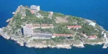 İmralı Ziyareti Tartışmaları: Liderlerden Sert Tepkiler!