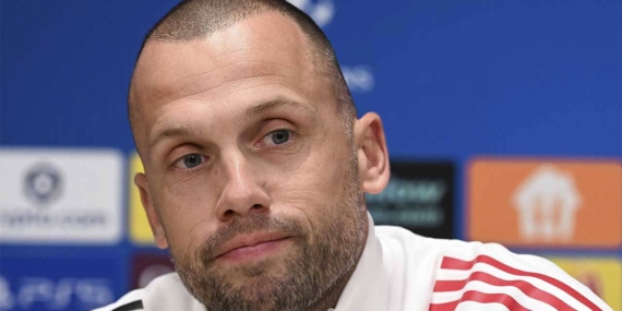 Ajax’ta Heitinga Dönemi Sona Erdi!