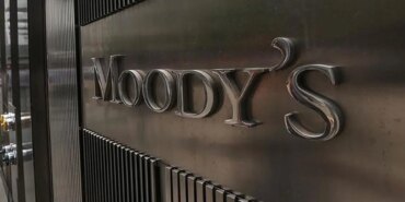 Moody’s’ten İngiltere’ye Durağan Not Teyidi
