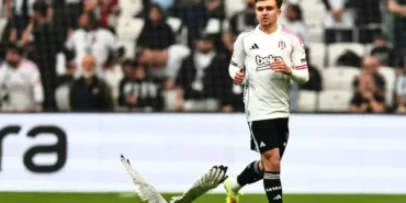 Beşiktaş’ta Rıdvan Yılmaz Sakatlandı! Sorunlar Devam Ediyor