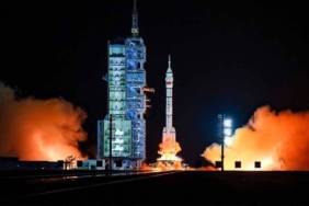 Çin, 13. İnternet Uydusunu Uzaya Fırlattı!