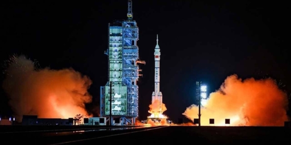 Çin, 13. İnternet Uydusunu Uzaya Fırlattı!