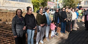 Mahallede Baz İstasyonu İsyanı: Tepkiler Büyüyor!