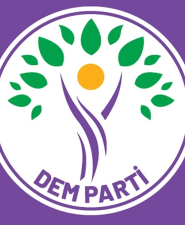 Kayyumlar Geri Çekilsin, Siyasetçiler Özgür Olsun!