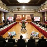 PKK Çekildi, Siyasette Hızlı Görüşme Trafiği!