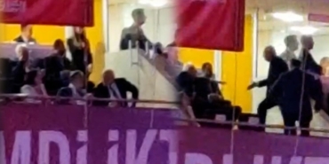 CHP Kurultayı’nda Erdoğan’a Sert Eleştiriler!