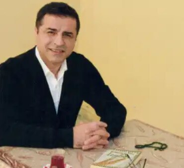 Demirtaş’tan Barış Mesajı: Yola Devam!