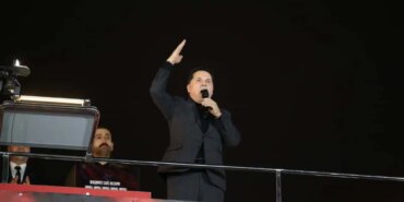 CHP Mitinginde Özgürlük ve Barış Vurgusu