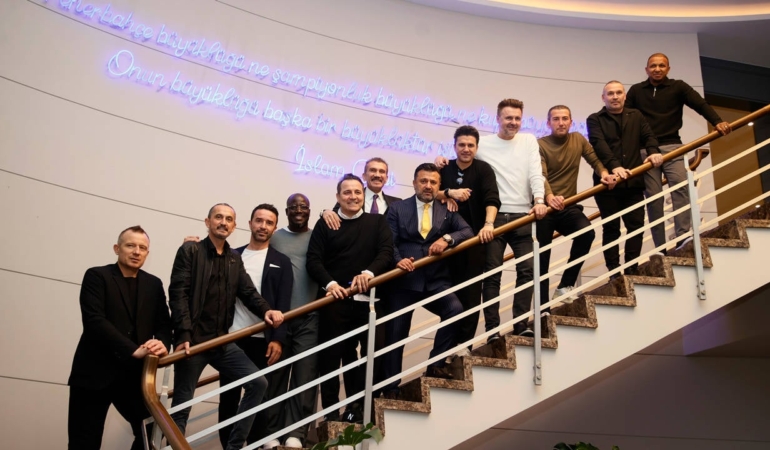 Fenerbahçe Efsaneleri Derbi Öncesi Bir Araya Geldi!