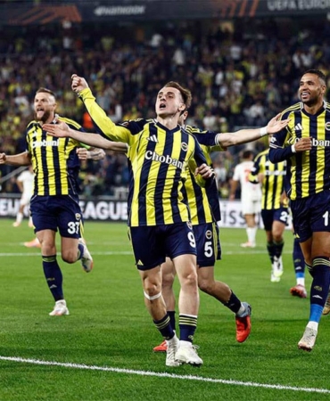 Fenerbahçe, Beşiktaş Derbisi İçin Hazır! Fenerbahçe, Beşiktaş Derbisi İçin Hazır!