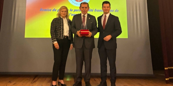 Galatasaray Başkanı Özbek’e Frankofon Ödülü!