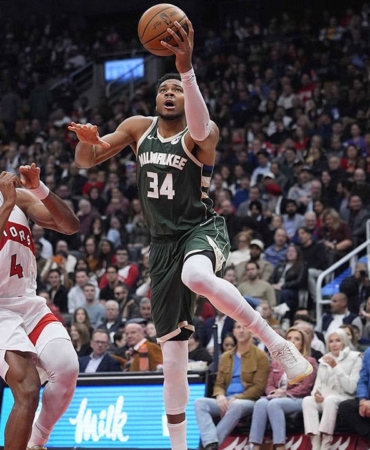 Giannis’ten Ataman’a Destek: Dünya Şampiyonu Maçı!