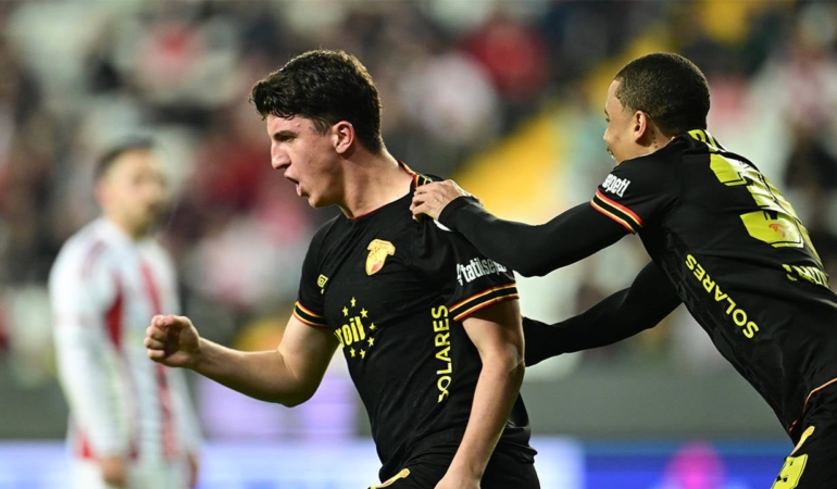 Göztepe, Antalya’da Zorlu Galibiyet Aldı!