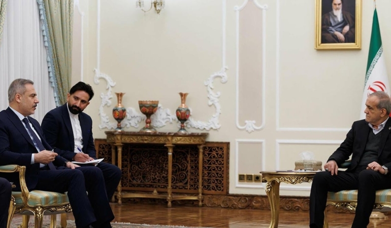 Fidan, İran Cumhurbaşkanı ile Kritik Görüşme Gerçekleştirdi