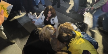 Kadına Şiddet Yürüyüşünde Polis Müdahalesi!