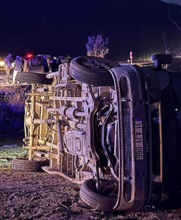 Kahramanmaraş’ta Minibüs Devrildi: 2 Ölü, 7 Yaralı