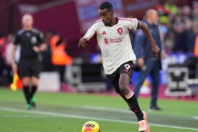 Liverpool, West Ham’ı 2-0 ile geçti!