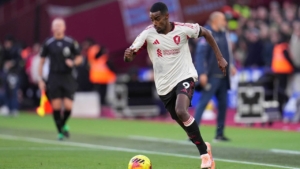 Liverpool, West Ham’ı 2-0 ile geçti!