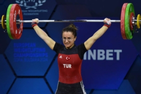 Aysel Özkan Avrupa Şampiyonası’nda 2 Madalya Kazandı! Aysel Özkan Avrupa Şampiyonası’nda 2 Madalya Kazandı!