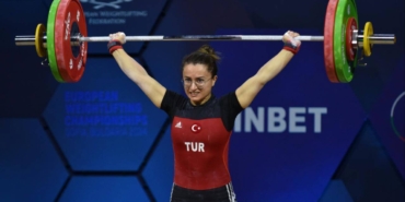 Aysel Özkan Avrupa Şampiyonası’nda 2 Madalya Kazandı! Aysel Özkan Avrupa Şampiyonası’nda 2 Madalya Kazandı!