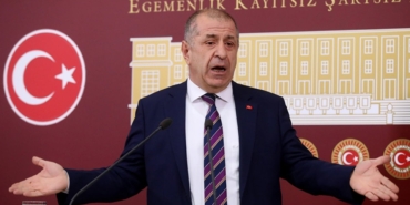 Özdağ’dan Öğretmenler Günü’nde Sert Eleştiri!