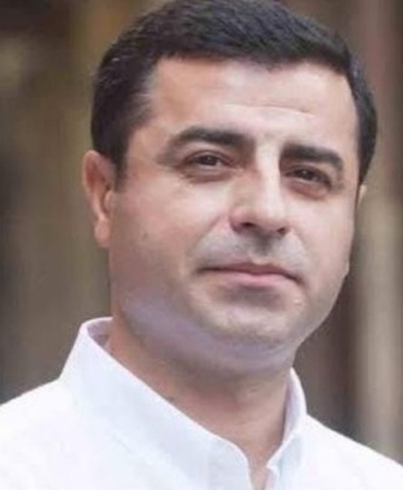 Demirtaş’tan Bahçeli ve Özel’e Teşekkür Mesajı