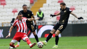 Sivasspor, Boluspor’u Penaltıyla Geçti!