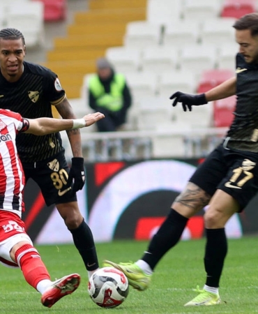 Sivasspor, Boluspor’u Penaltıyla Geçti!