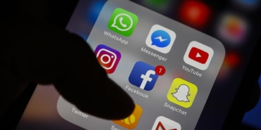 Sosyal Medya Beğenisi Boşanma Sebebi Oldu!