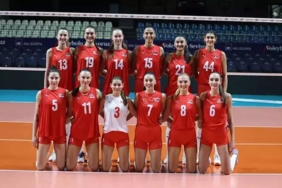 Kadın Voleybol Takımından Açılışta Dominasyon!