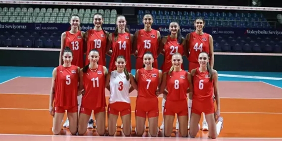 Kadın Voleybol Takımından Açılışta Dominasyon!