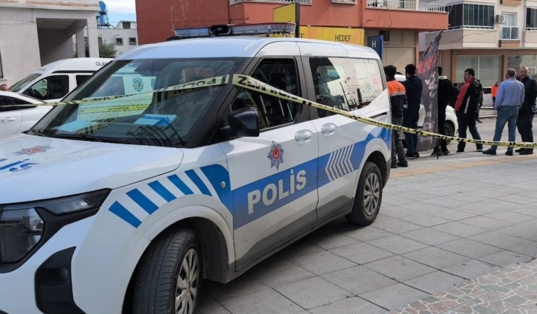 Komşusunu Vuran Şahıs, Büfede Katliam Yaptı!