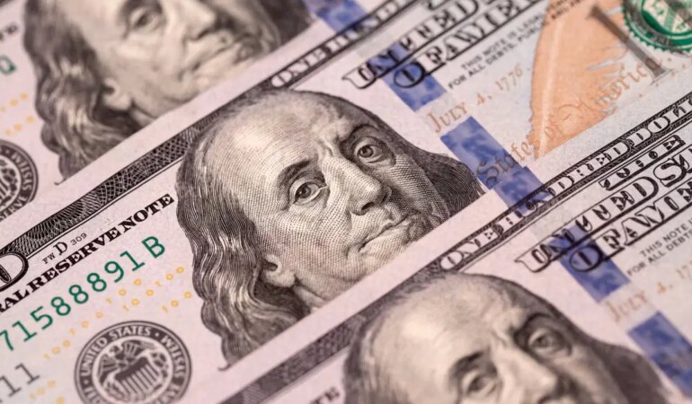 Dolar Zayıflıyor: Fed Başkanlığı Belirsizliği