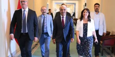 AKP ve DEM Parti Arasında Kritik Görüşme