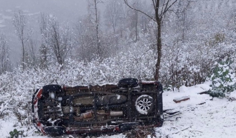 Kar Yağışı Kazası: 6 Yaralı, 1’i Ağır!