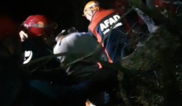 Gürsu’da Ormanda Mahsur Kalan Adam Kurtarıldı!