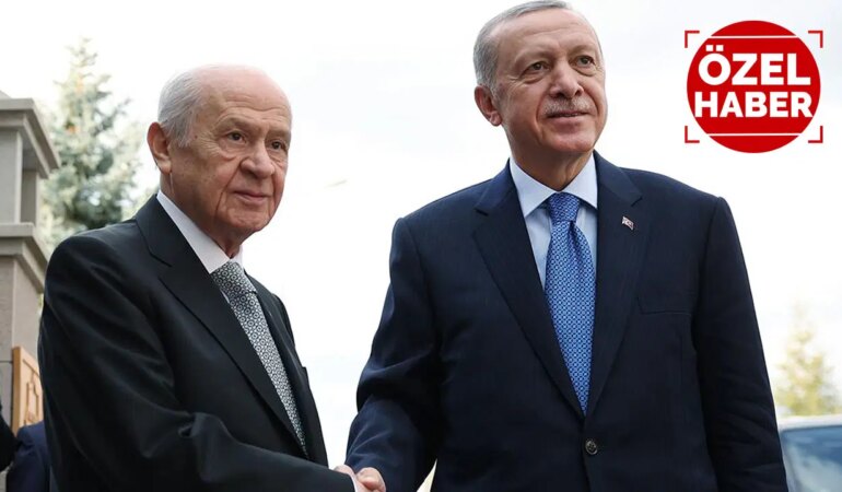 Siyasette Güven Krizi: CHP Birinci, AKP İkinci