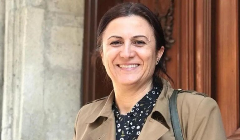 Türkan Elçi, Baro Kaydını Sildirdi!