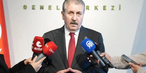 BBP Kongresinde Ahlak ve Asgari Ücret Vurgusu