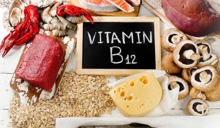 B12 Vitamini: Hayati Önemi ve Eksiklik Belirtileri