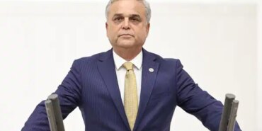 CHP’de İstifa Krizi: Çakır MYK’dan Ayrıldı!