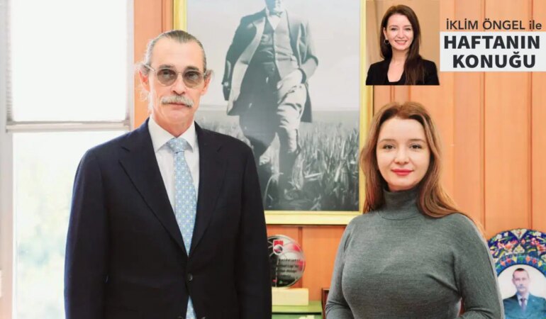 Erdal Beşikcioğlu: Sanat ve Siyaset Bir Bütün!