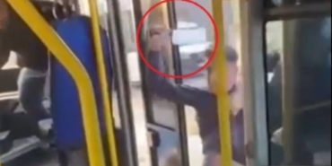 Otobüste Yer Kavgası: Satırlı Saldırı Şoku!